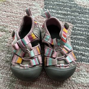 Keen-toddler shoes